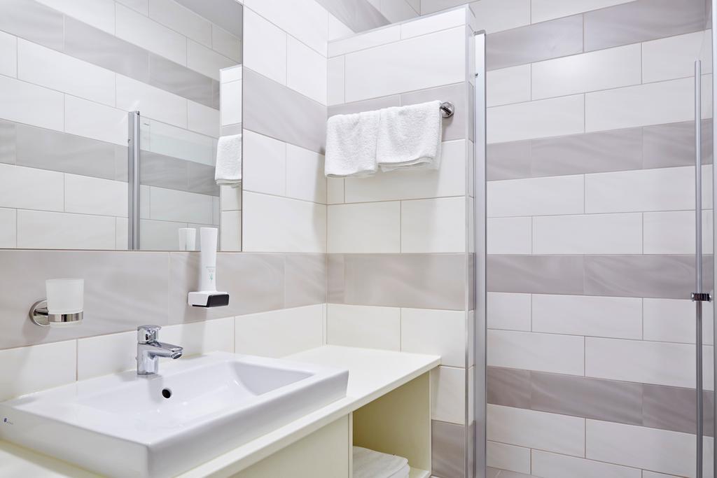 Hotel Astoria Balatonfured Luaran gambar